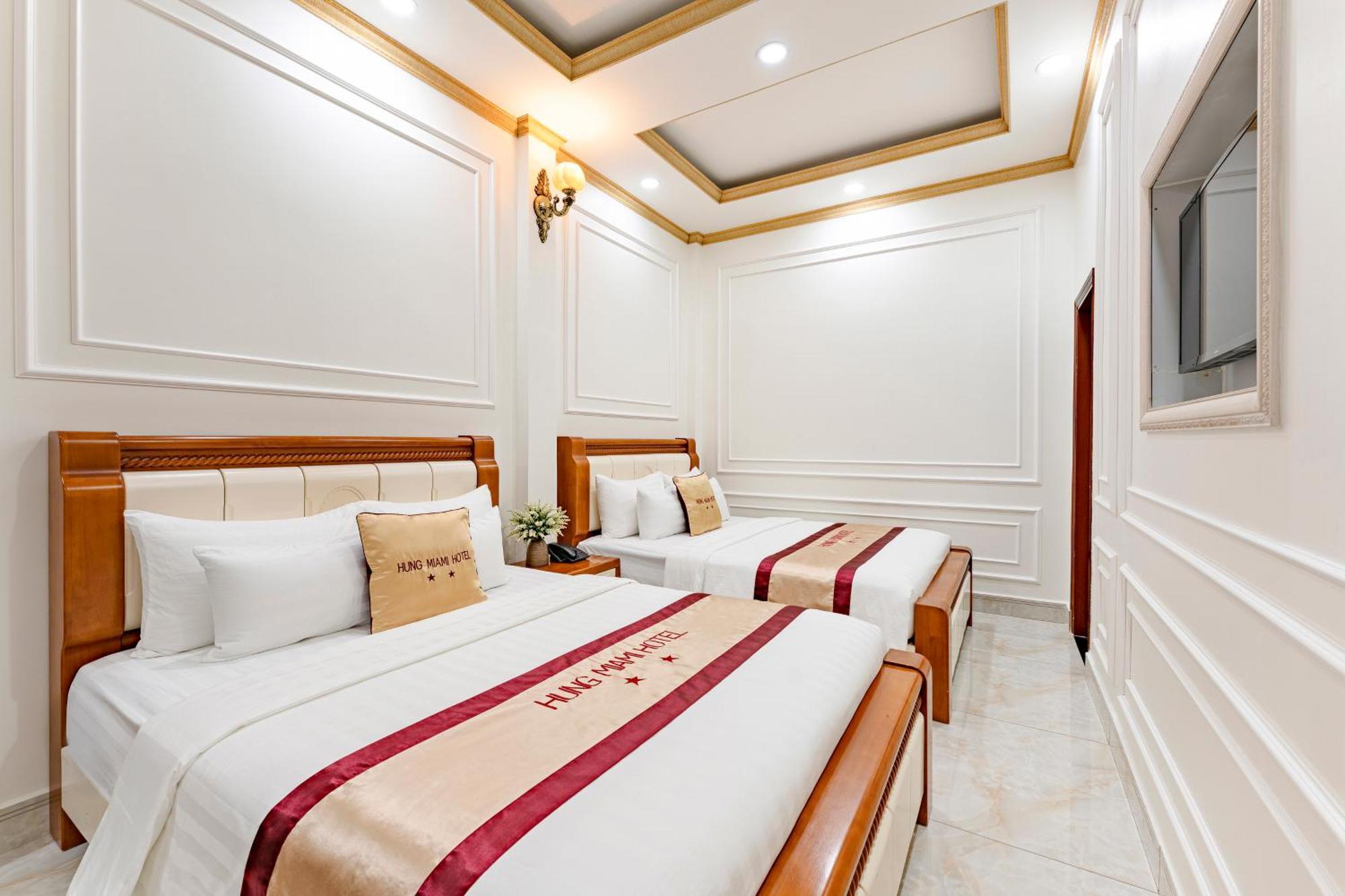 HÙNG MIAMI HOTEl - 2 SAO Thành Pho Ho Chí Minh Esterno foto